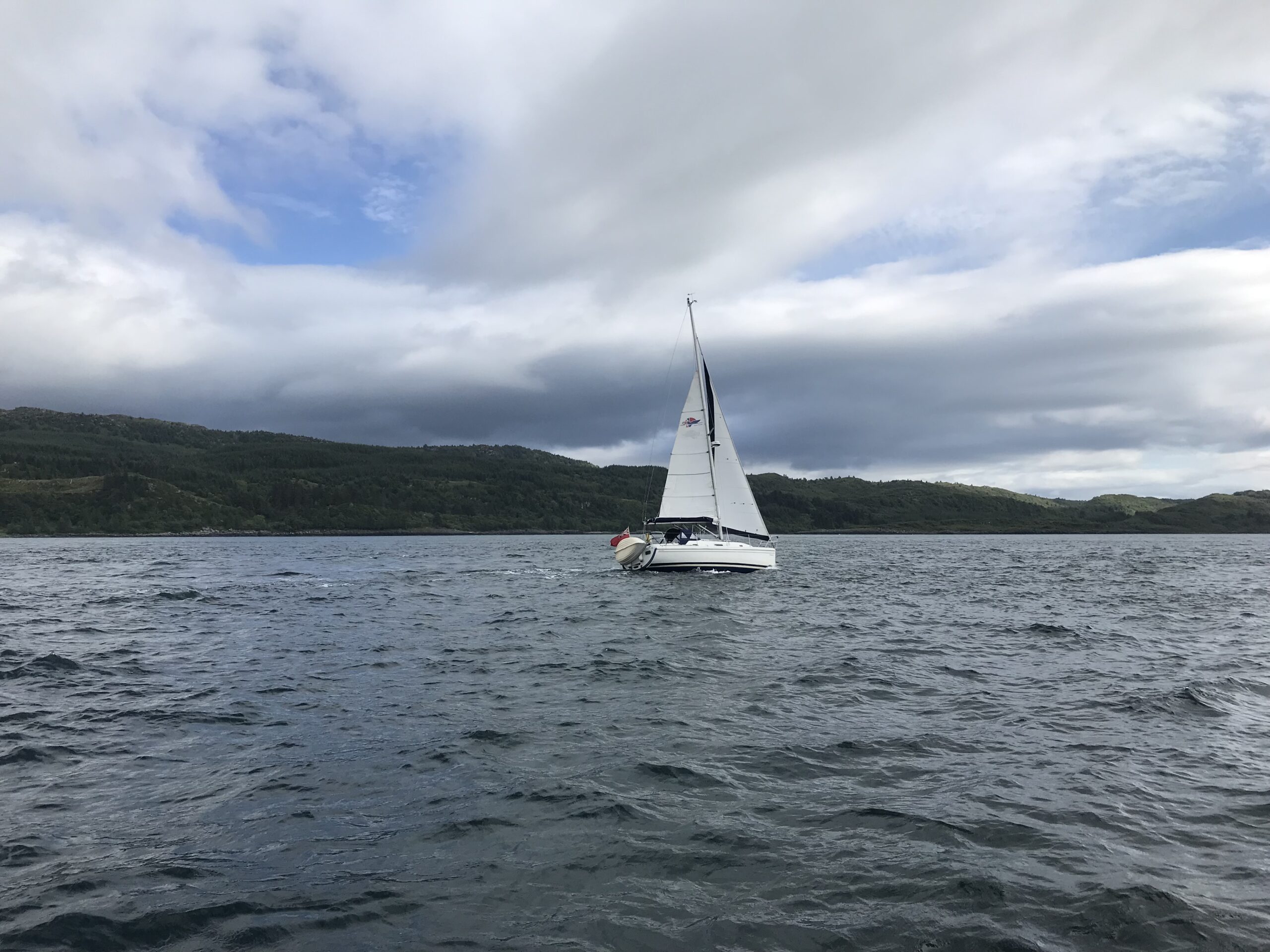 Read more about the article 16th &17th June Crinan to Craighouse (Jura)